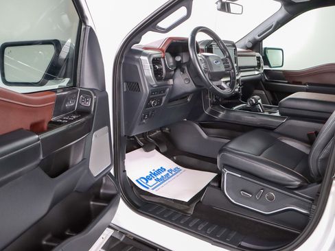 Used 2022 Ford F150 Lariat w/ Equipment Group 502A High image 4