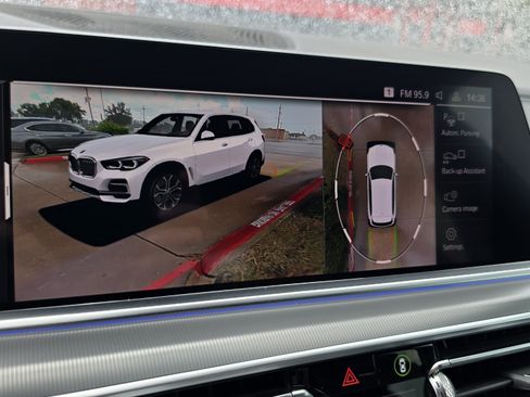 Used 2019 BMW X5 xDrive40i w/ Premium Package 2 AWD/4WD image 42