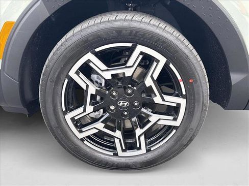 New 2025 Hyundai Santa Cruz Limited image 10
