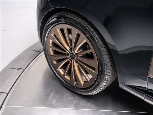 New 2026 Land Rover Range Rover Autobiography AWD/4WD image 13