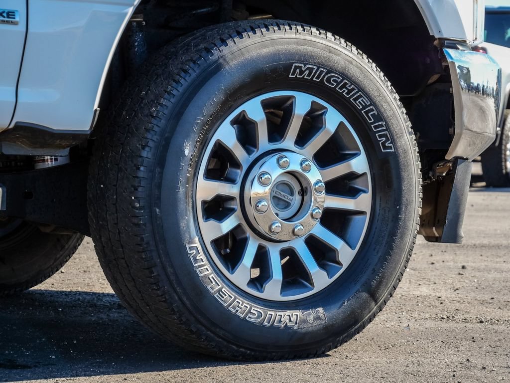 Used 2021 Ford F250 Lariat w/ Lariat Value Package AWD/4WD image 9
