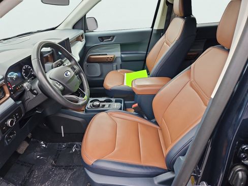 Used 2023 Ford Maverick Lariat w/ Lariat Luxury Package image 35