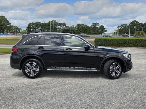 Used 2020 Mercedes-Benz GLC 300 4MATIC image 41
