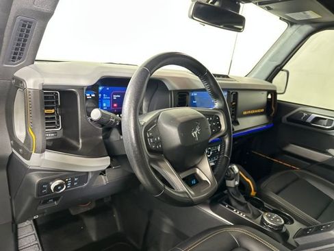 Used 2022 Ford Bronco Badlands w/ Sasquatch Package image 14