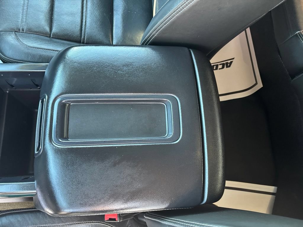 Used 2015 GMC Sierra 2500 Denali w/ Duramax Plus Package AWD/4WD image 29