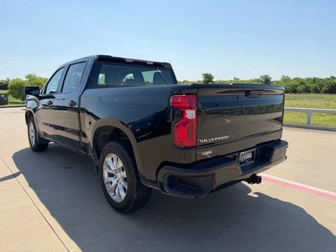Used 2023 Chevrolet Silverado 1500 Custom RWD image 6