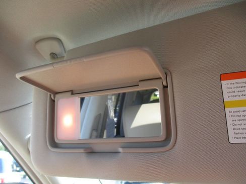 Used 2023 Nissan Armada Platinum w/ Captain's Chairs Package image 32