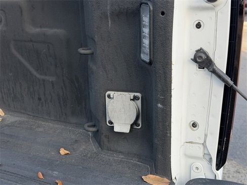 Certified 2022 GMC Sierra 2500 AT4 w/ AT4 Premium Plus Package image 33