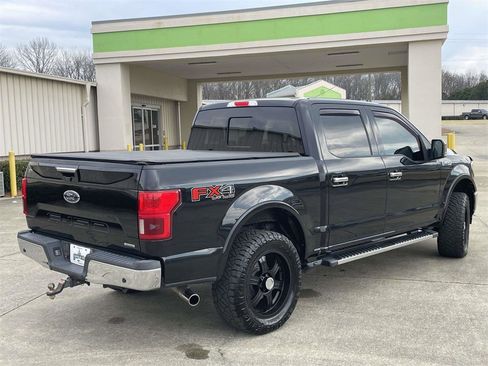 Used 2018 Ford F150 Lariat w/ Equipment Group 502A Luxury image 3