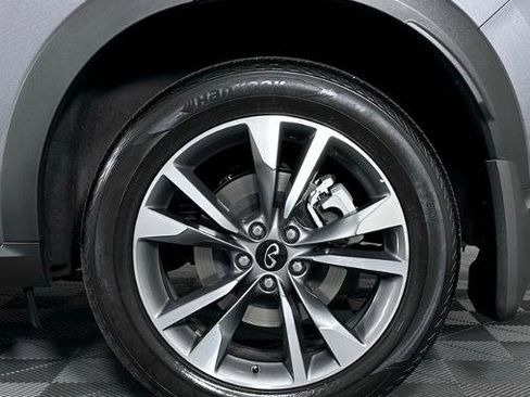 Certified 2025 INFINITI QX60 Luxe image 12