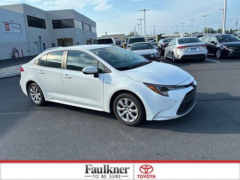 Certified 2024 Toyota Corolla LE FWD image 3