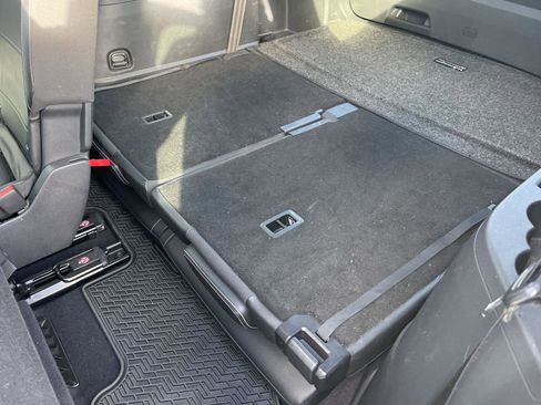 Used 2021 Volkswagen Atlas SEL image 14