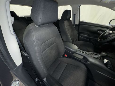Used 2023 Honda HR-V LX image 31