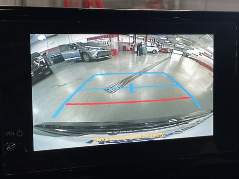 Used 2025 Toyota Corolla LE FWD image 25