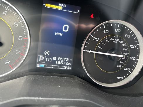Certified 2023 Subaru Crosstrek 2.5i Sport AWD/4WD image 11