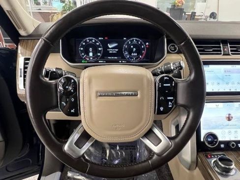 Used 2019 Land Rover Range Rover HSE AWD/4WD image 11