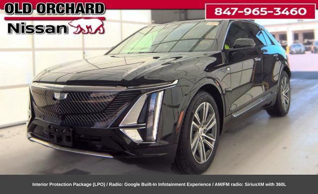 Used 2024 Cadillac Lyriq Luxury AWD/4WD image 1