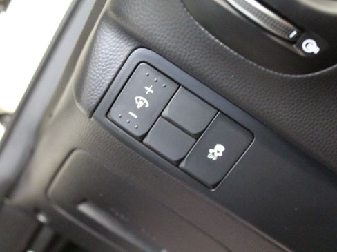 Used 2016 Kia Soul ! w/ Umber Package 1 image 11