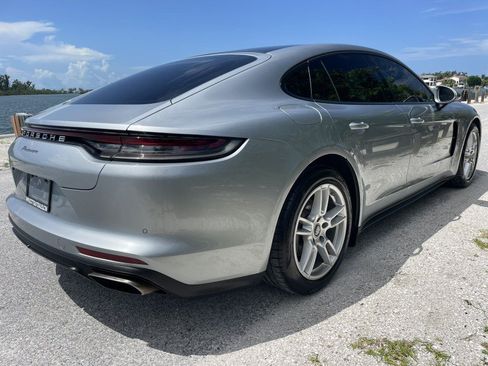 Used 2021 Porsche Panamera RWD image 6