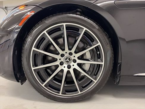 Certified 2023 Mercedes-Benz EQS 580 4MATIC Sedan image 10