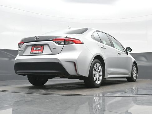 Used 2024 Toyota Corolla LE FWD image 29