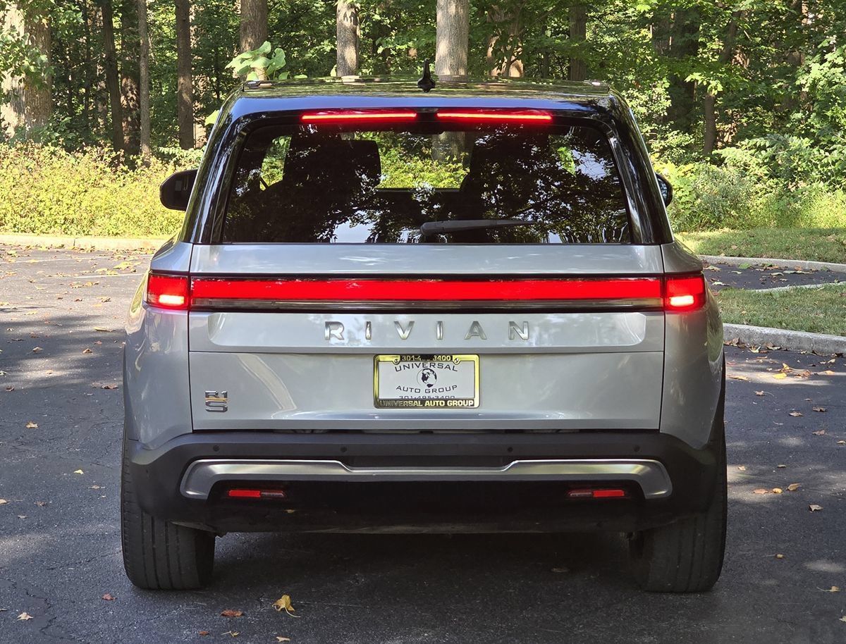 Used 2023 Rivian R1S Adventure Quad AWD/4WD image 5