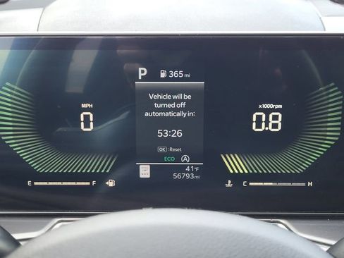 Used 2024 Kia Sorento S image 6