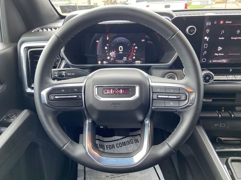 Used 2023 GMC Canyon Elevation image 21