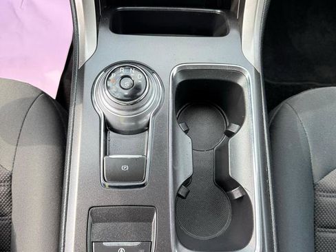 Used 2019 Ford Fusion SE image 26