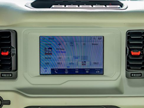 Used 2023 Ford Bronco Heritage Edition image 24