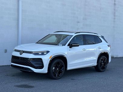 New 2025 Volkswagen Tiguan SE R-Line