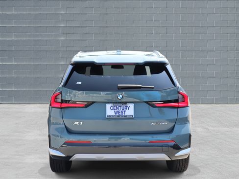 Used 2024 BMW X1 xDrive28i w/ Premium Package image 4