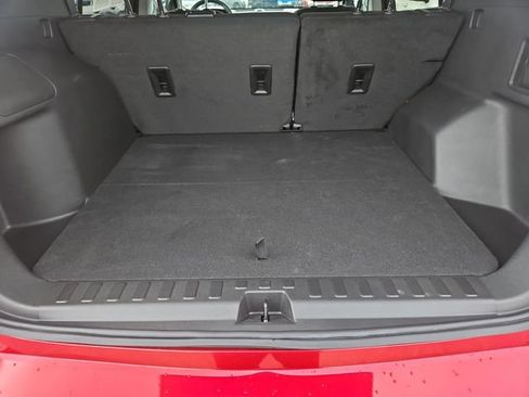 Used 2023 Chevrolet Equinox LT FWD image 23