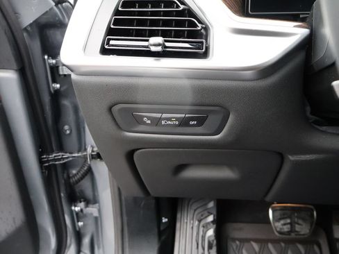 New 2026 BMW X5 xDrive40i AWD/4WD image 35