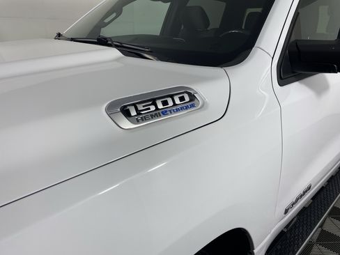 Used 2023 RAM 1500 Lone Star AWD/4WD image 11