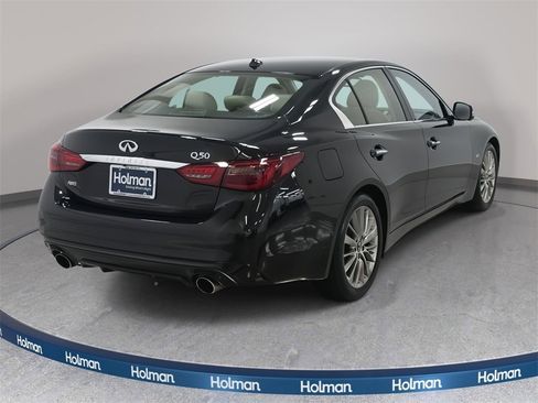 Used 2020 INFINITI Q50 Luxe w/ Essential Package (3.0T Luxe) image 7