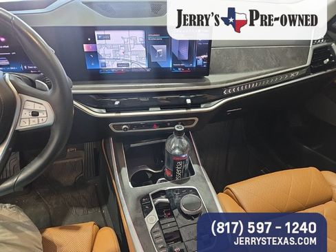 Used 2023 BMW X7 xDrive40i w/ Premium Package AWD/4WD image 9