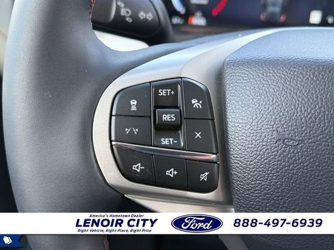 New 2026 Ford Explorer Active w/ Active Comfort Package RWD image 20