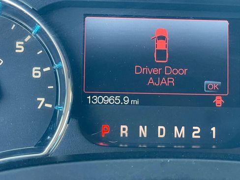 Used 2014 Ford F150 XLT w/ Equipment Group 302A Luxury image 17