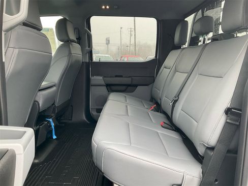 New 2025 Ford F450 XL w/ XL Chrome Package image 14