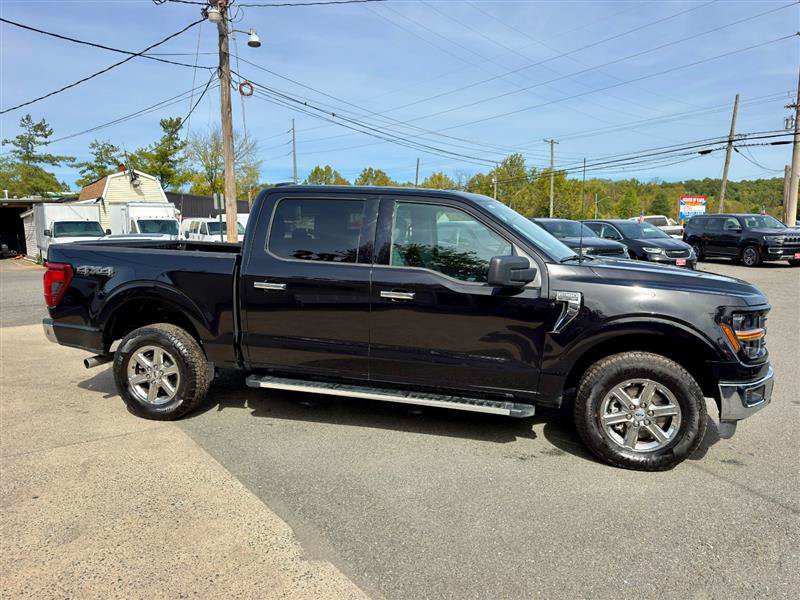 Used 2025 Ford F150 XLT w/ Equipment Group 301A Standard AWD/4WD image 5