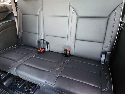 Used 2025 GMC Yukon Elevation image 20