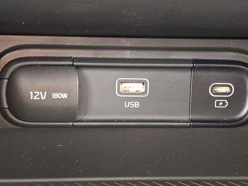 Used 2023 Kia Sportage LX image 26