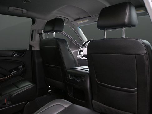 Used 2018 Chevrolet Tahoe LT AWD/4WD image 20
