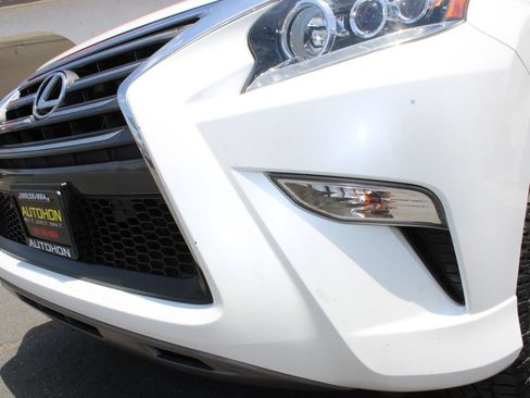 Used 2016 Lexus GX 460 w/ Comfort Package AWD/4WD image 4