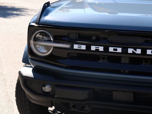 Used 2024 Ford Bronco Outer Banks image 15