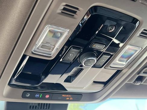 New 2026 GMC Yukon Denali w/ Advanced Technology Package AWD/4WD image 31