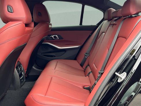 Used 2026 BMW 330i Sedan image 18