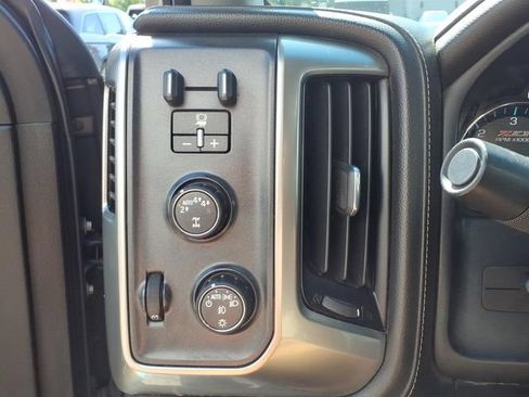 Used 2018 Chevrolet Silverado 1500 LTZ Z71 w/ LTZ Plus Package AWD/4WD image 12