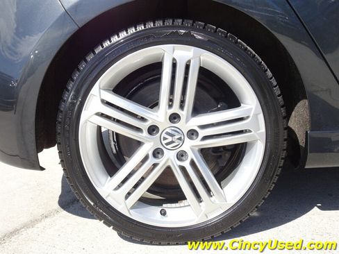Used 2013 Volkswagen Golf 4-Door AWD/4WD image 32